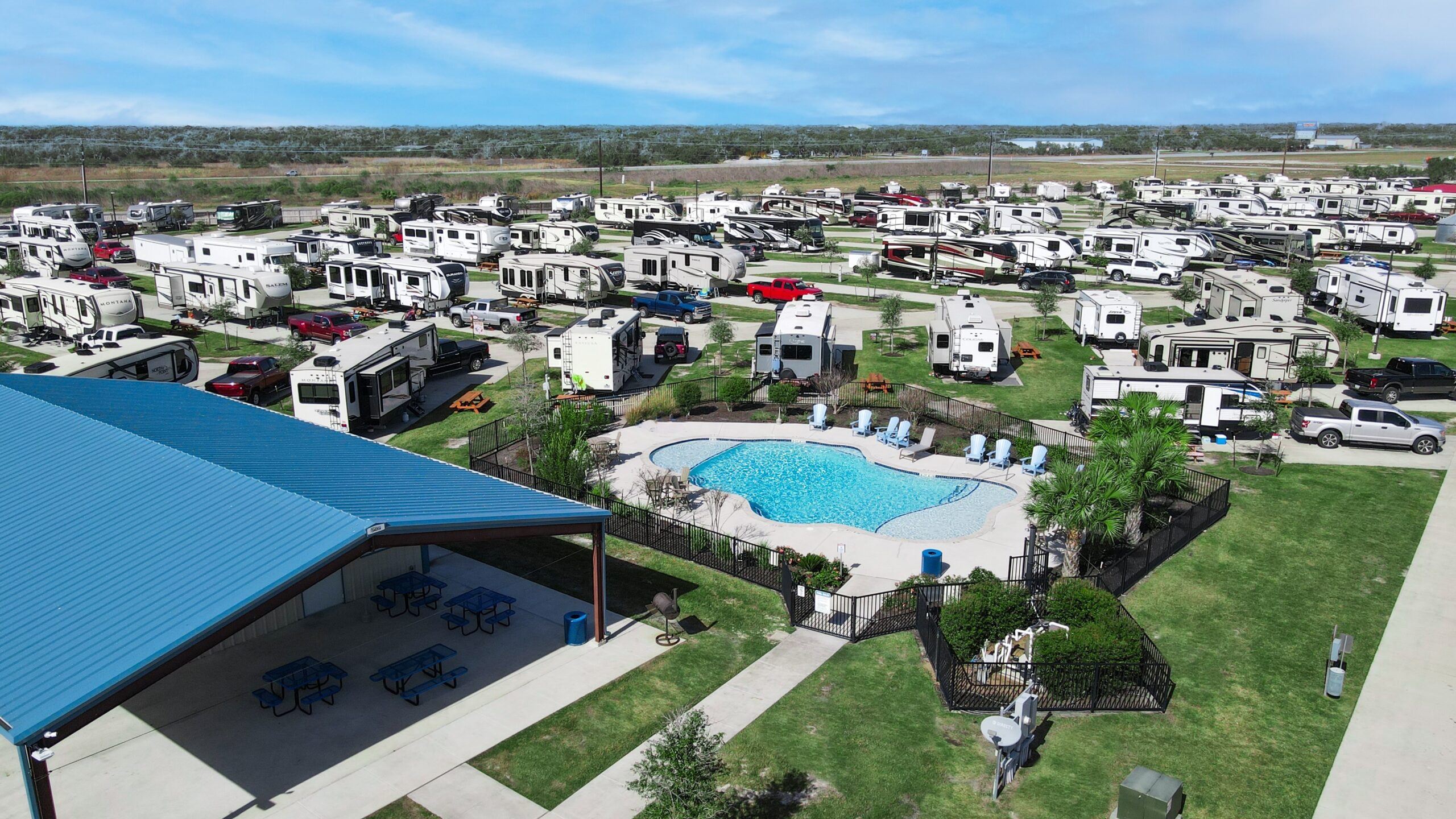 Reel Chill RV Resort - Photo 3